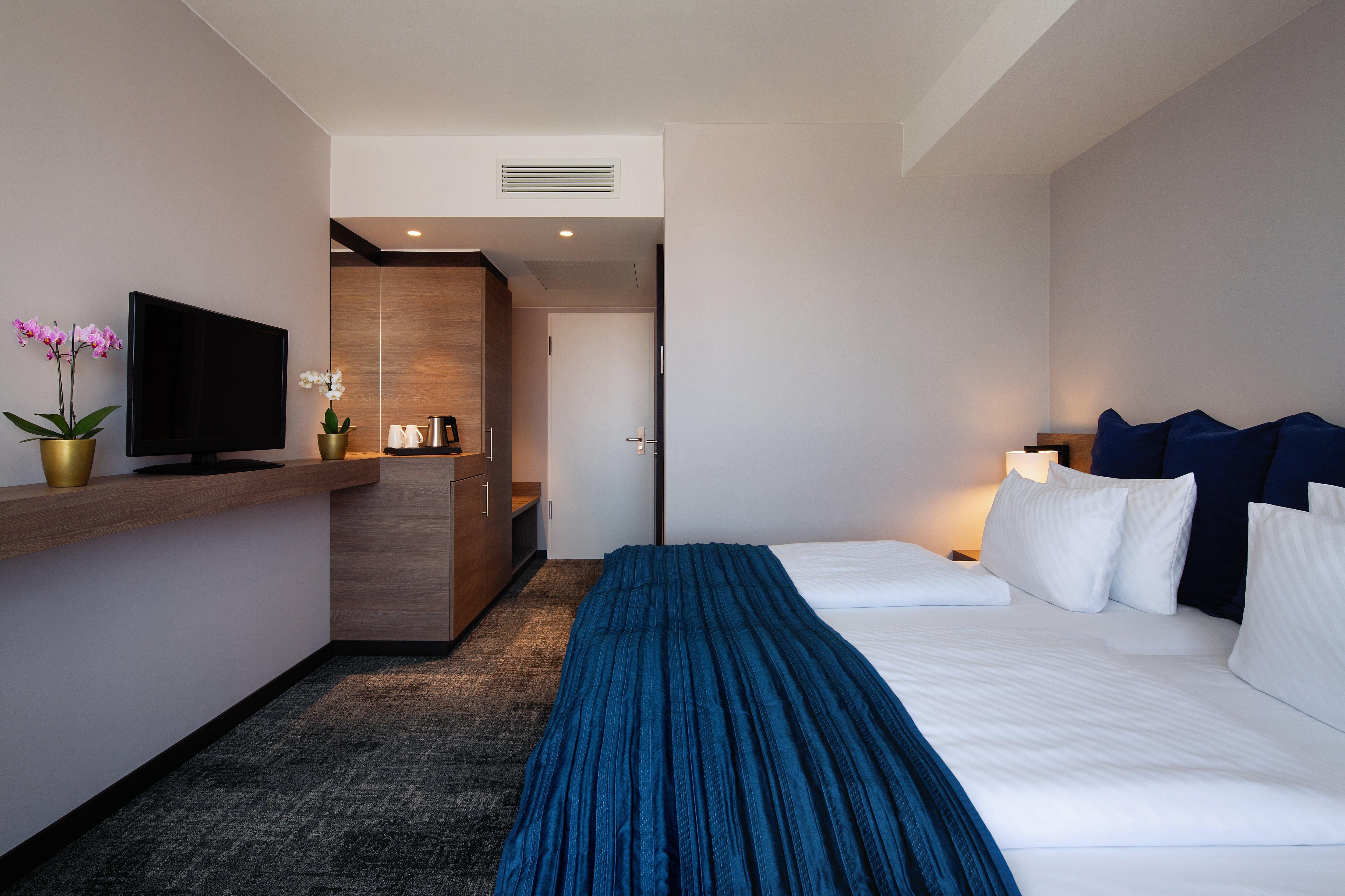 Holiday Inn Berlin City Center East Prenzlauer Berg By Ihg Екстериор снимка