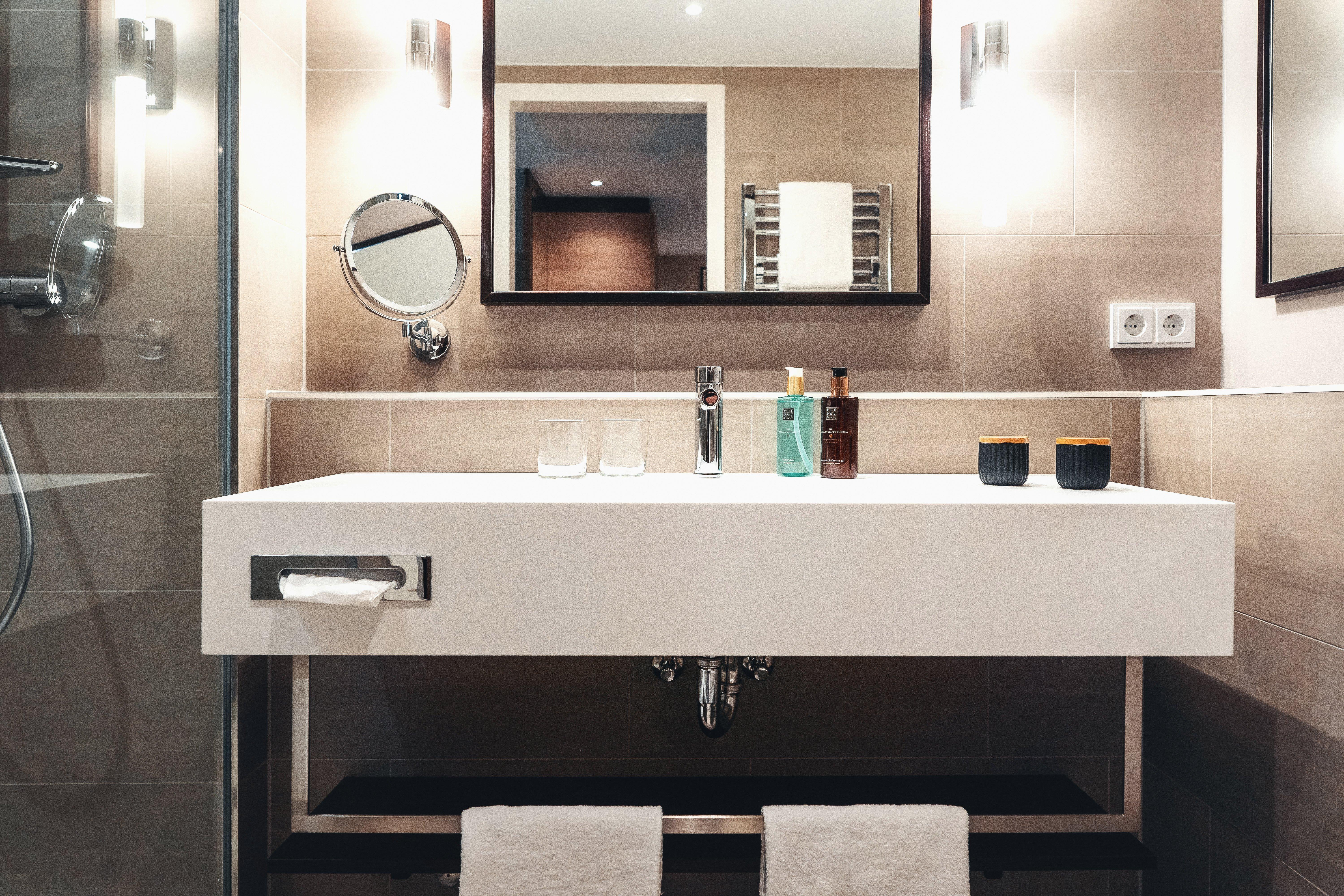 Holiday Inn Berlin City Center East Prenzlauer Berg By Ihg Екстериор снимка