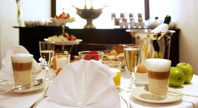 Holiday Inn Berlin City Center East Prenzlauer Berg By Ihg Екстериор снимка