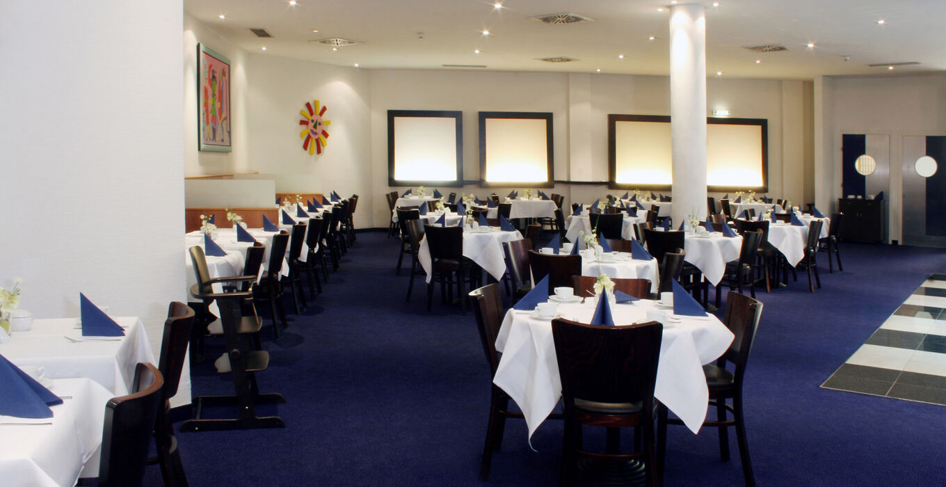 Holiday Inn Berlin City Center East Prenzlauer Berg By Ihg Екстериор снимка